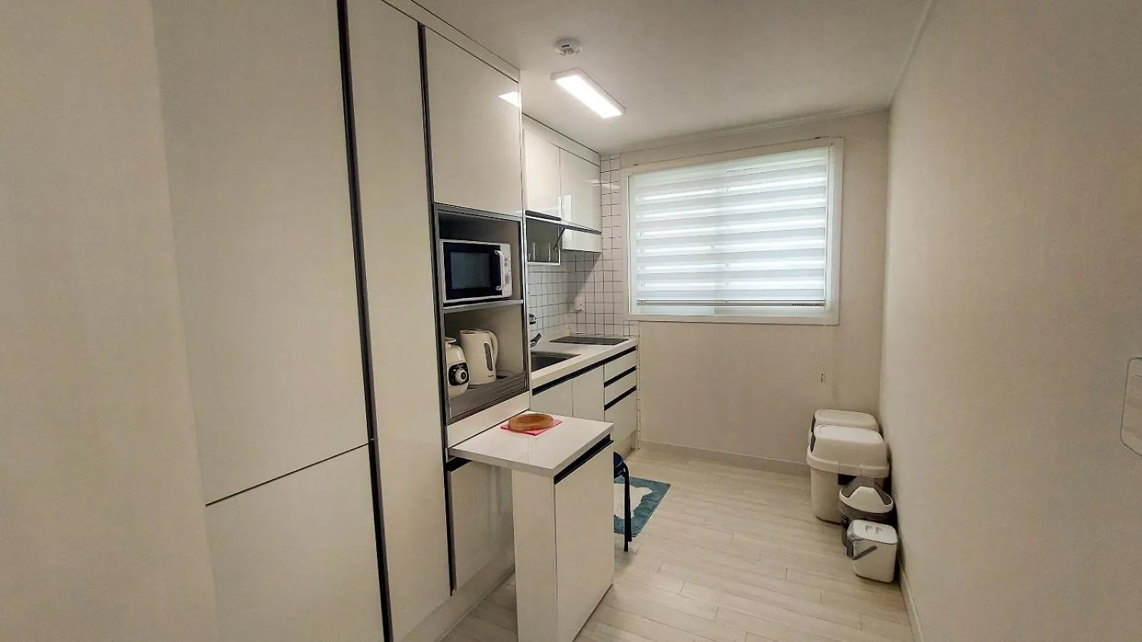 Adi Stay - 3Rooms 4Beds Seoul 0*,  South Korea