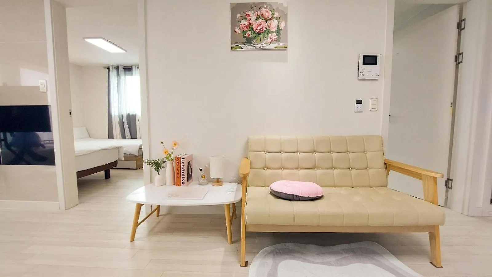 Apartment Adi Stay - 3Rooms 4Beds Seoul South Korea